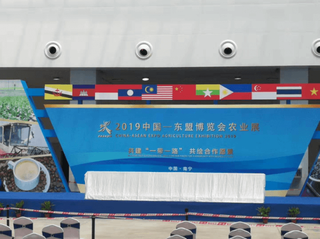 探尋合作商機(jī)  盡顯磚茶魅力 湖北省趙李橋茶廠參展第16屆中國—東盟博覽會