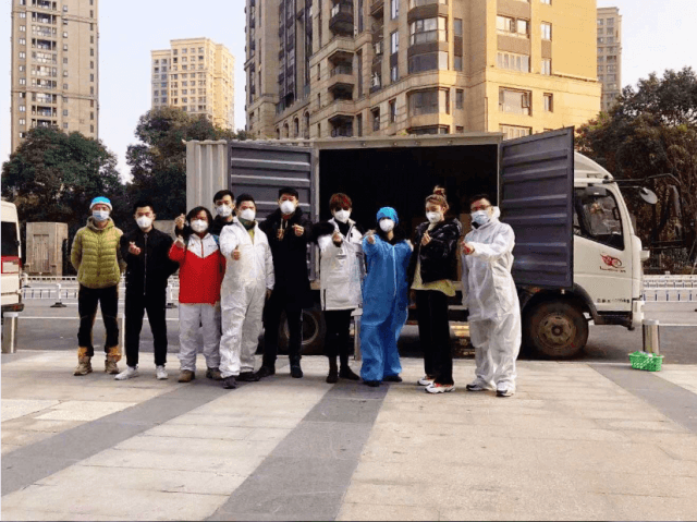 川字磚茶經(jīng)銷(xiāo)商 愛(ài)心捐贈(zèng)暖人心