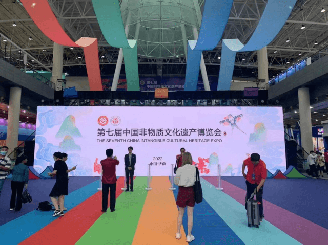 第七屆中國非物質(zhì)文化遺產(chǎn)博覽會       —趙李橋磚茶“茗香齊魯，茶和天下”